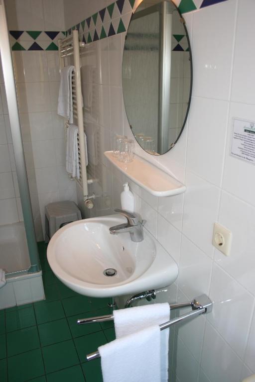 Akzent Hotel Hubertus Melle Zimmer foto