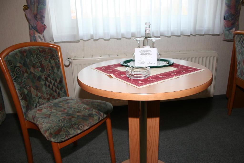 Akzent Hotel Hubertus Melle Zimmer foto